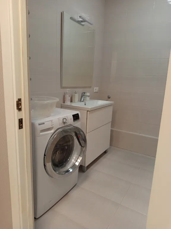 Уютная евродвушка с посудомоечной машиной, в географическом центре города