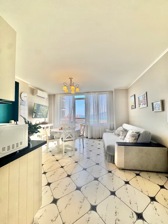 Квартира Семейные апартаменты с видом на море — Адлер