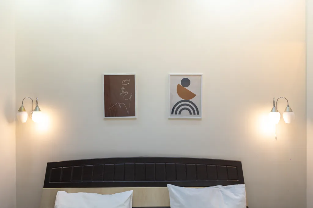 Квартира с видом на улицу Низами, Торговая