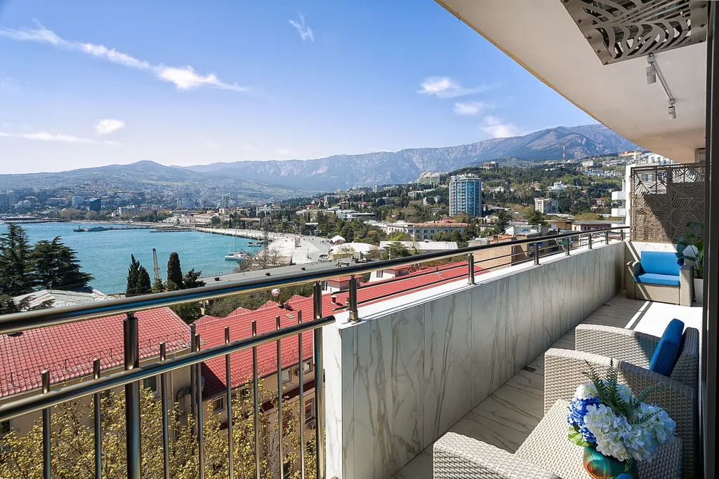 Трехкомнатный апартамент