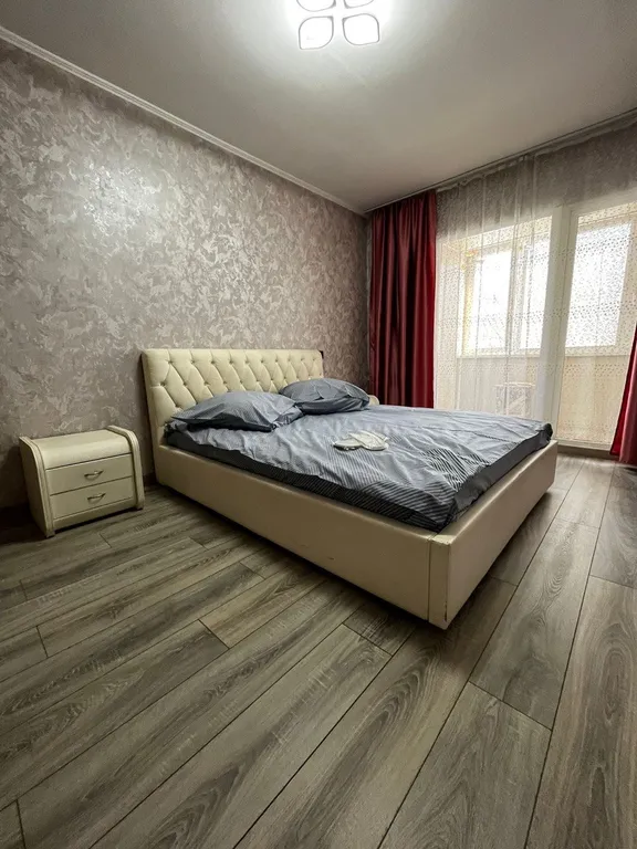 Двухкомнатная квартира в центре — аренда посуточно в Уссурийск