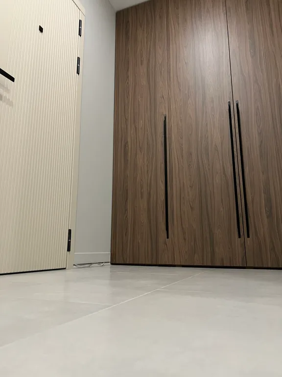 Новые апартаменты у моря в живописном месте в центре