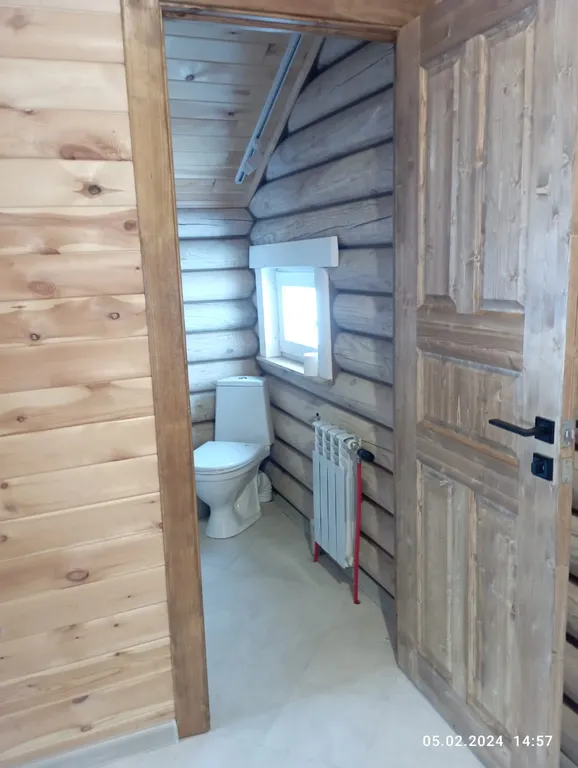 Уютный домик недалеко от горы