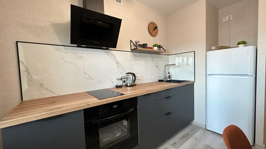 Яркий просторный апартамент около ЖД вокзала