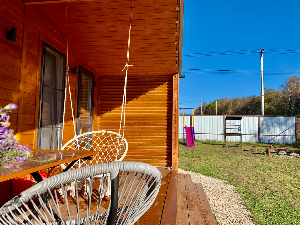 Семейная дача с сауной и камином