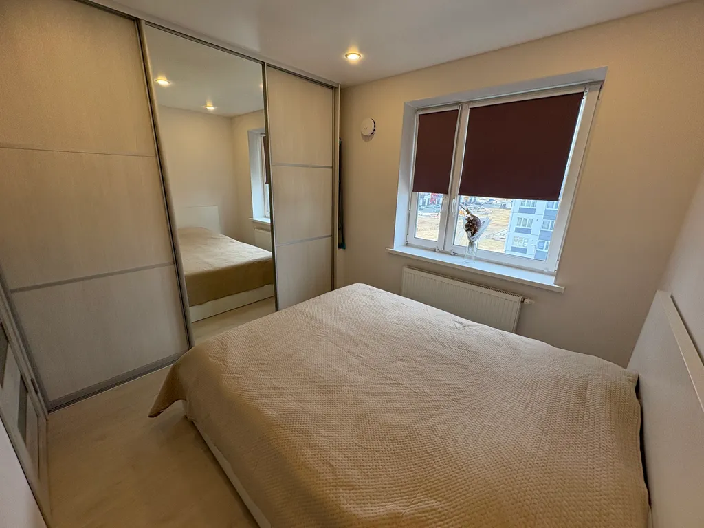 Тихий район у леса