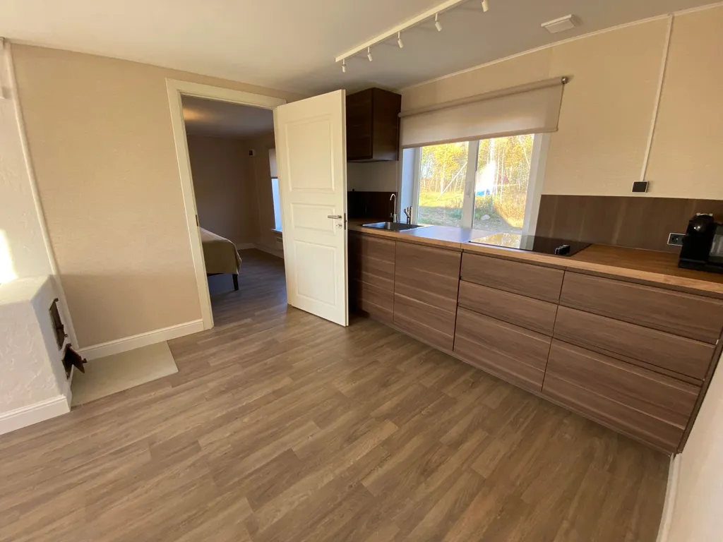 Эко-коттедж на берегу реки