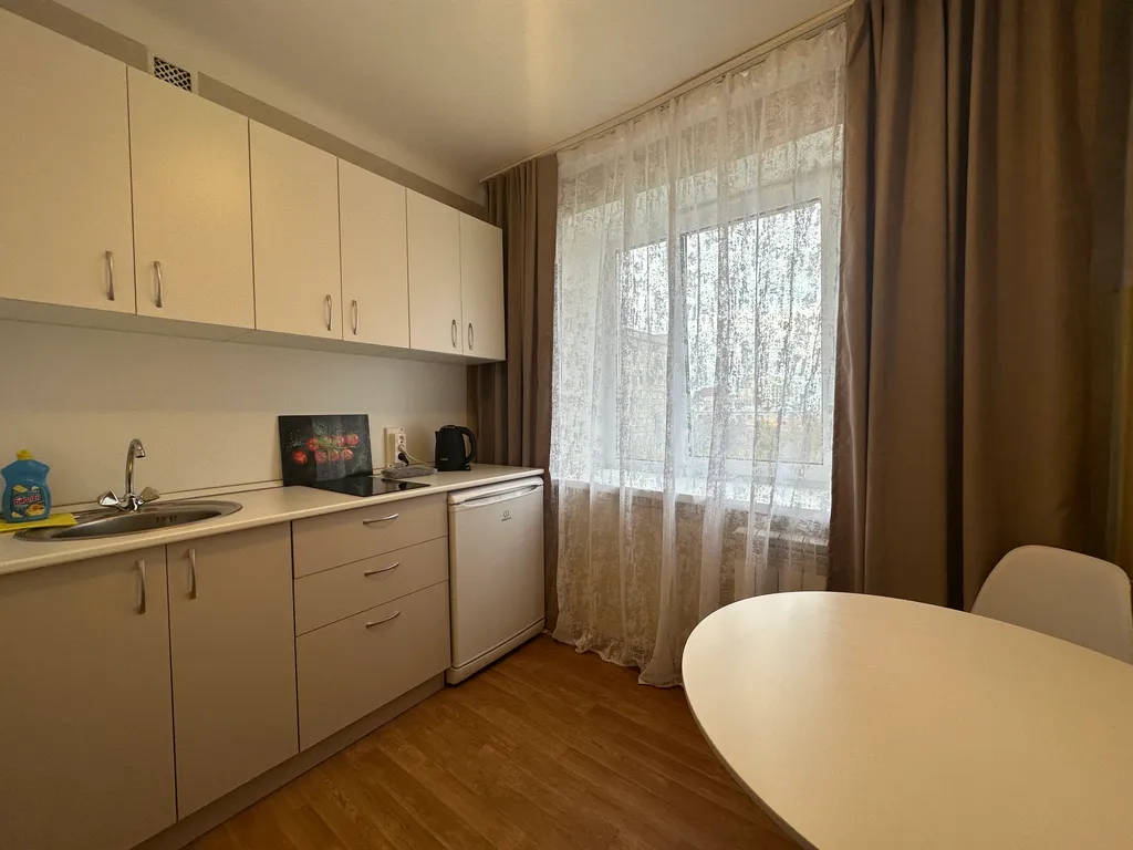 Квартира Двухкомнатная квартира в центре — Красноярск