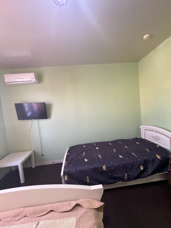 Номер с индивидуальным душем и туалетом