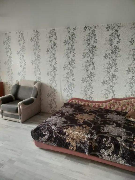 Уютная квартира в хорошем районе — аренда посуточно в Валдай