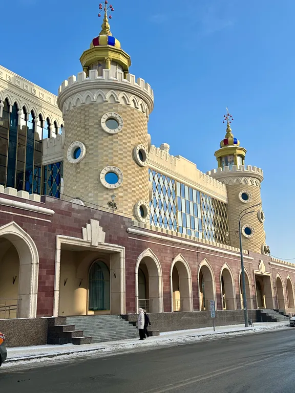 Квартира Happy Barcelona квартира с красивым видом в доме с бассейном — Казань