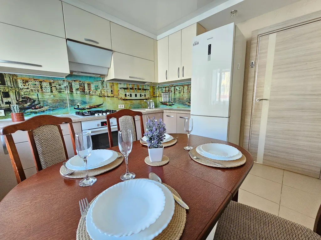 Апартамент у реки