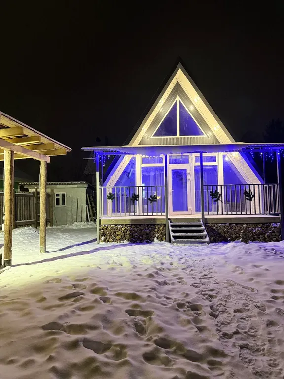 Дом Шале у озера