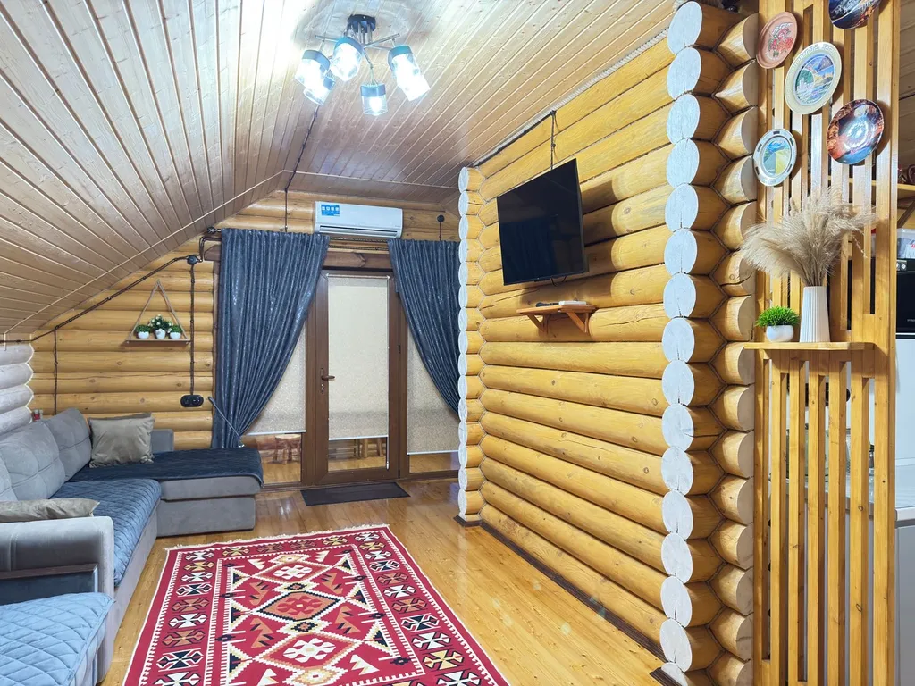 Домик у моря из бруса