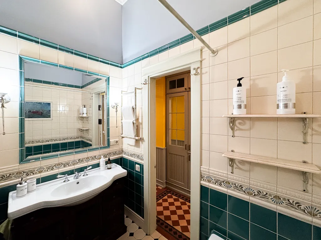 Квартира 3-комнатная Квартира — Санкт-Петербург