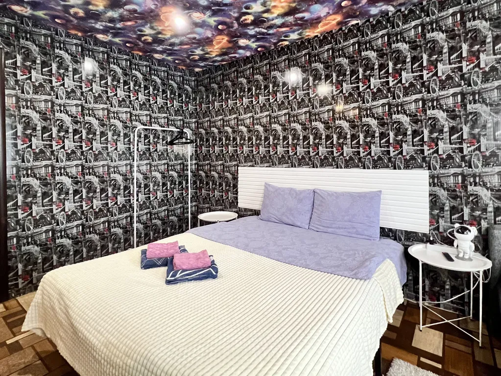 АПАРТЫ 51 возле Ленты "Полярные ночи" на Гвардейской,15