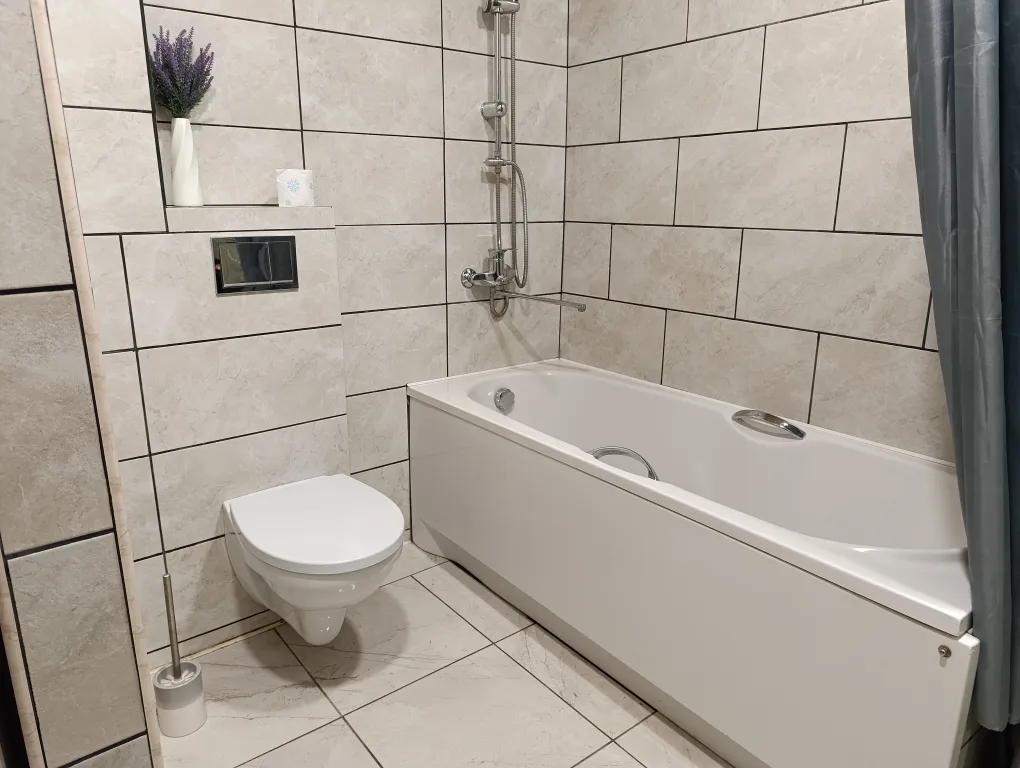 Уютный дом с баней рядом с заливом, карьером, голубыми озерами и сосновым лесом