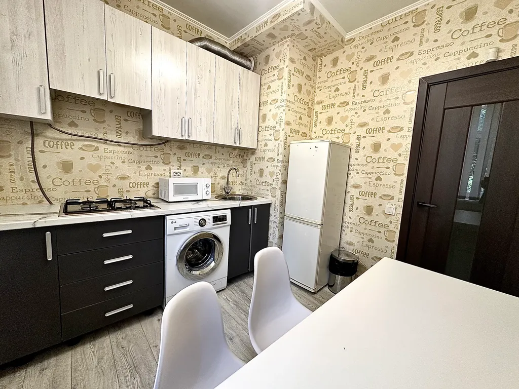 Комфортные трехкомнатные апартаменты на Садовой