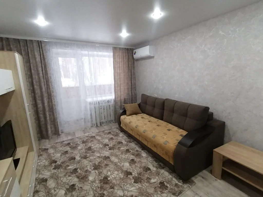 Комфортная квартира в центре — аренда посуточно в Димитровград