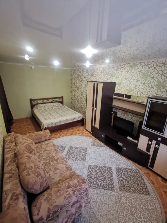 1–комнатная квартира в 10 минутах хотьбы от пл. Ленина — аренда посуточно в Курган