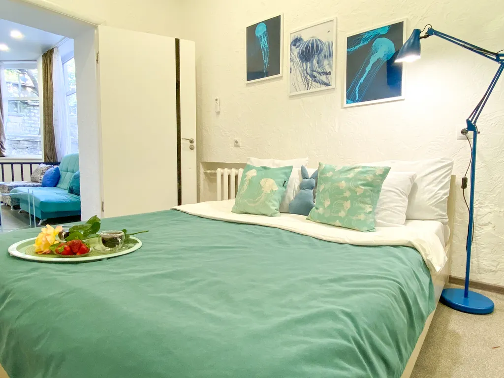 Квартира Квартира Счастье жить в центре Севастополя в яркой и стильной квартире — Севастополь