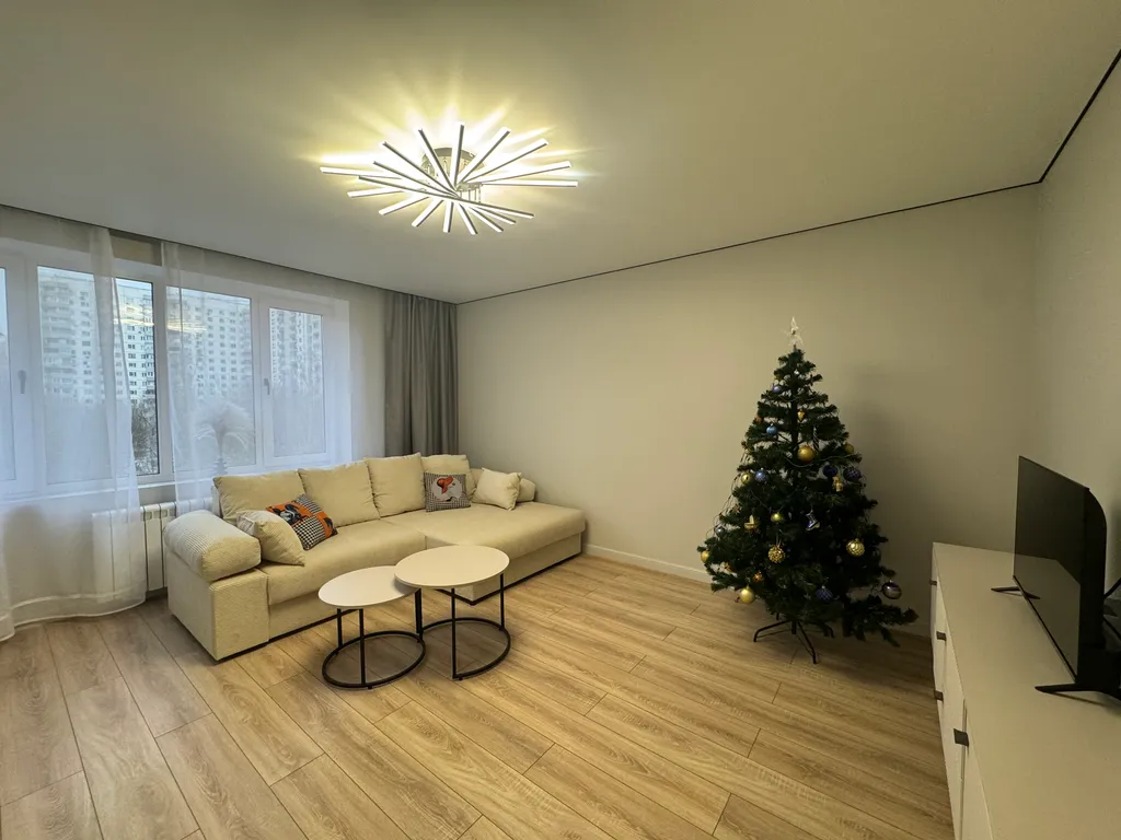 Квартира Квартира Три раздельные комнаты, новый ремонт — Москва