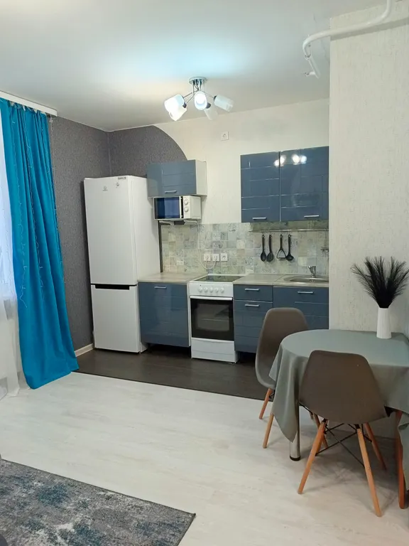 Уютная квартира-студия — аренда посуточно в Екатеринбург