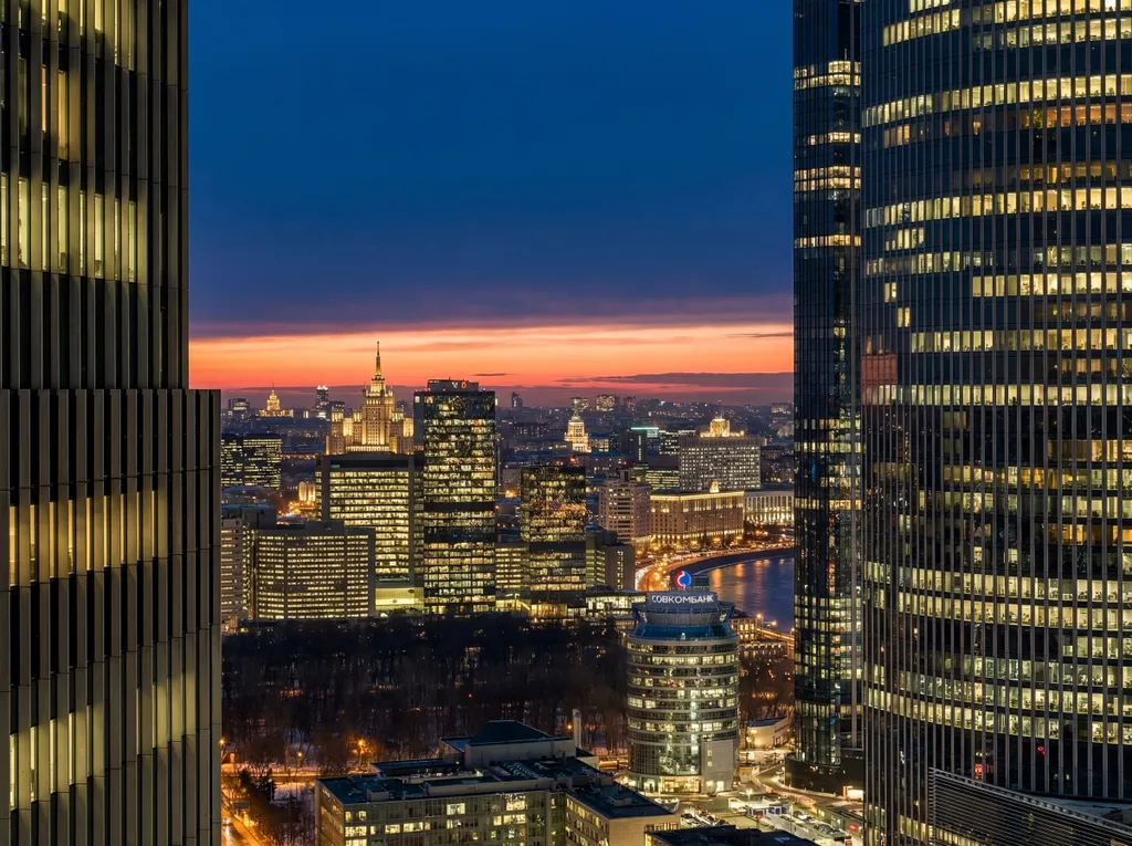 Neva Sky Панорамный вид на небоскребы и город