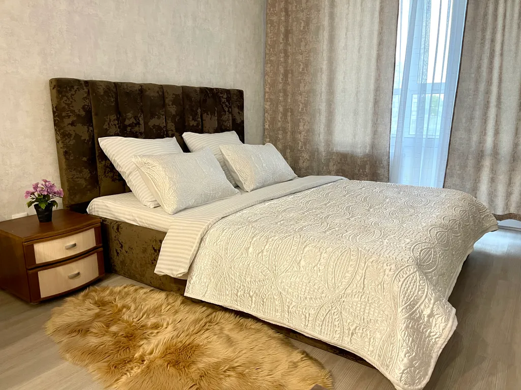 1-комнатная квартира в ЖК Мирный возле ТЦ Galaxy