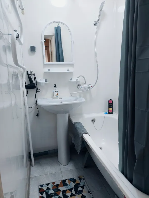 Уютная квартирка Белоснежка