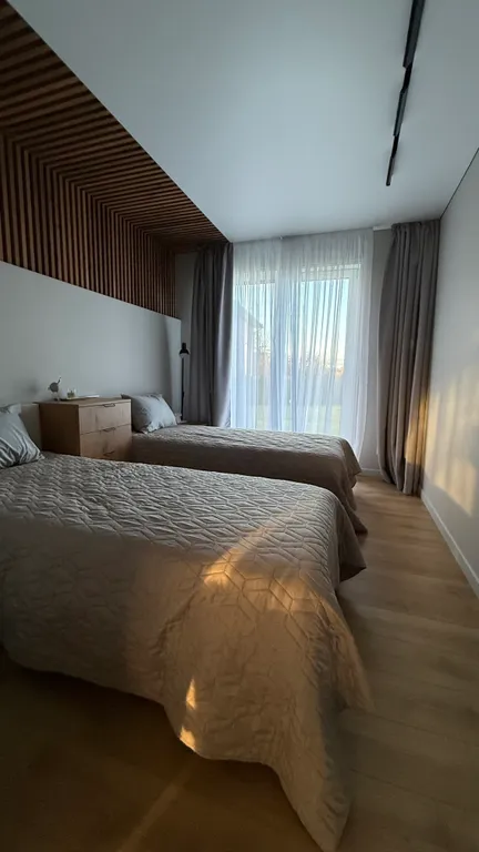 Дом с сауной и террасой а видом на сад