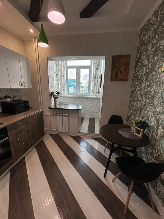 Уютная квартира рядом с детской окружной — аренда посуточно в Нижневартовск