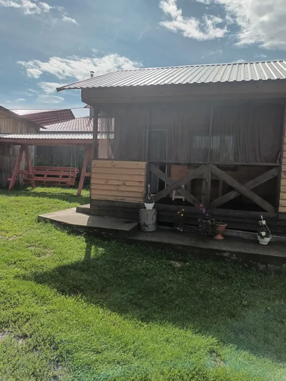 Семейный дворик