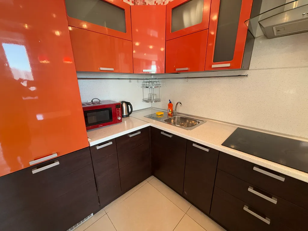 Тут хорошо на Сурикова