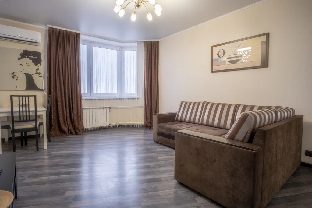 Апартаменты студия на главном проспекте