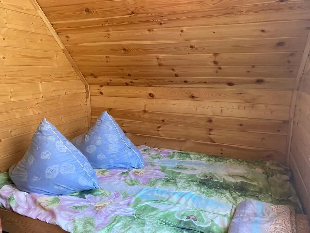 Уютный двухэтажный дом с баней