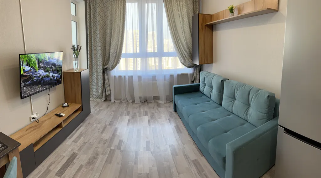 Видовая квартира с кухней-гостиной и спальней — аренда посуточно в Екатеринбург