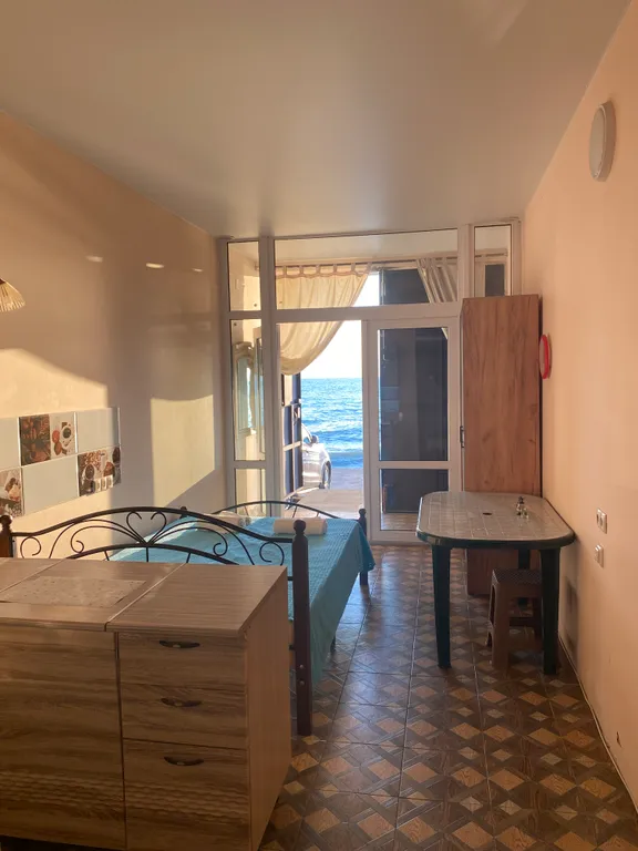 Апартаменты номер 2 с видом на море