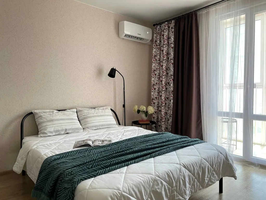 Квартира возле М4