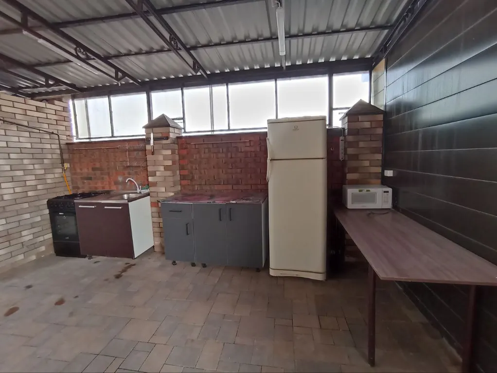 Просторный 5-местный уютный эконом