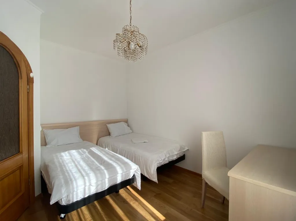 Двухуровневая квартира в центре