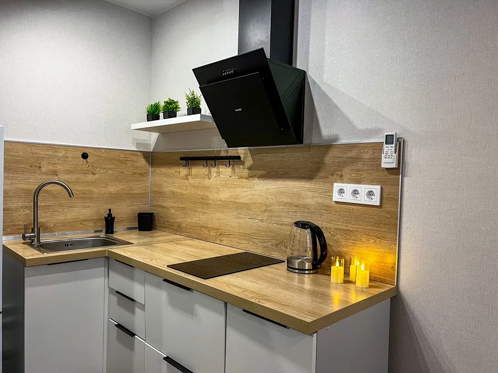 Bосхититeльнaя кваpтирa c бaлкoнoм