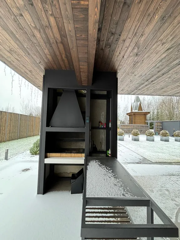 Стильный дом с чаном и сауной