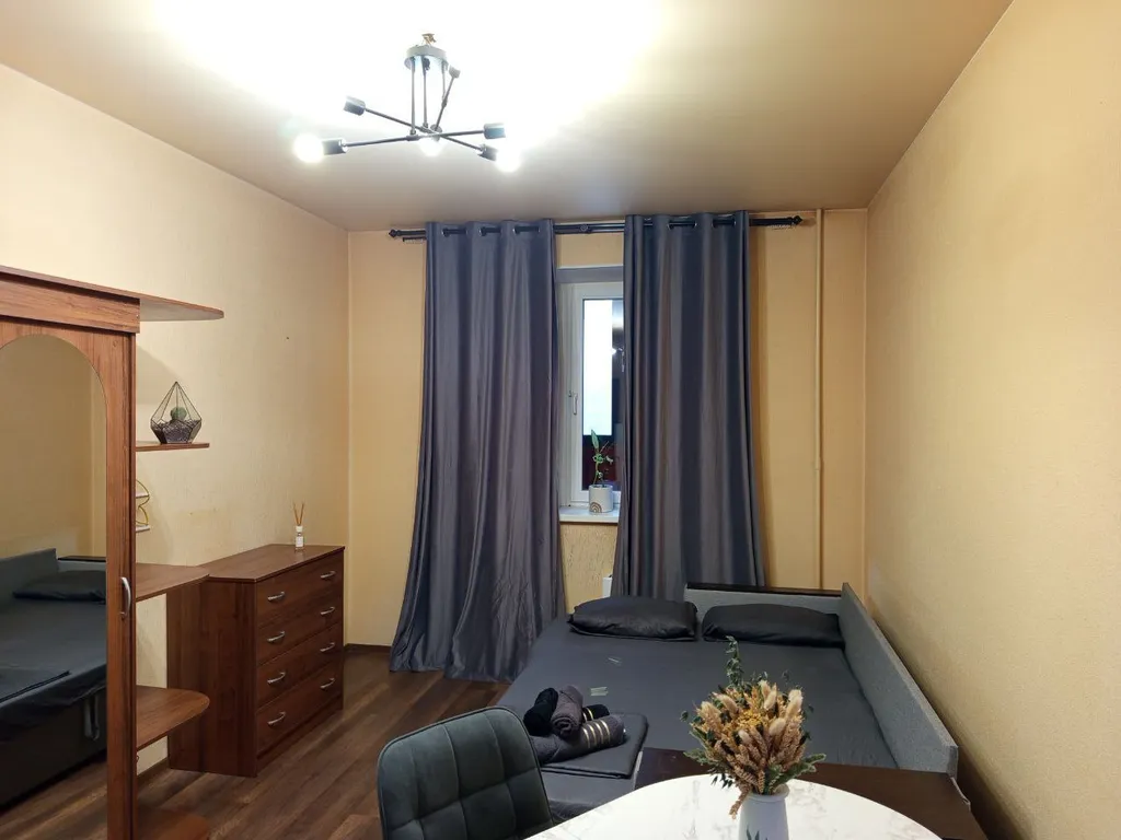 Квартира Квартира Уютная студия — Свердловский