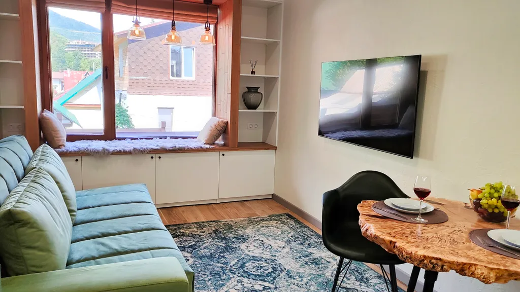 Светлый, уютный и современный апартамент в центре Красной Поляны