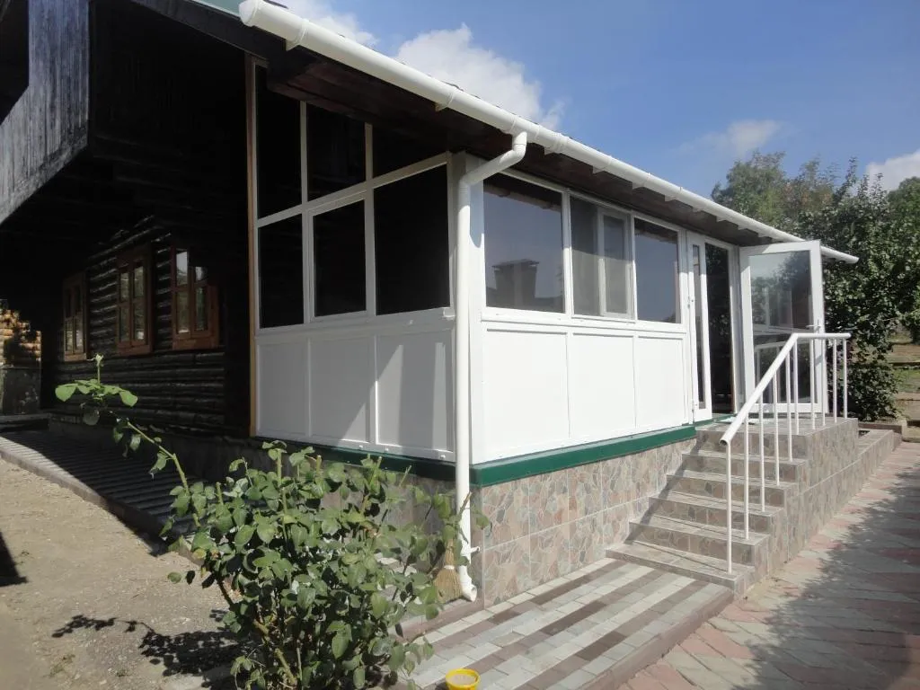 Коттедж 4-комнатный Дом — аренда посуточно в Курортное (Феодосия)