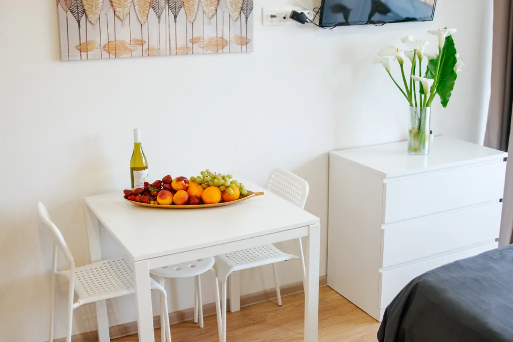 Студия на берегу моря