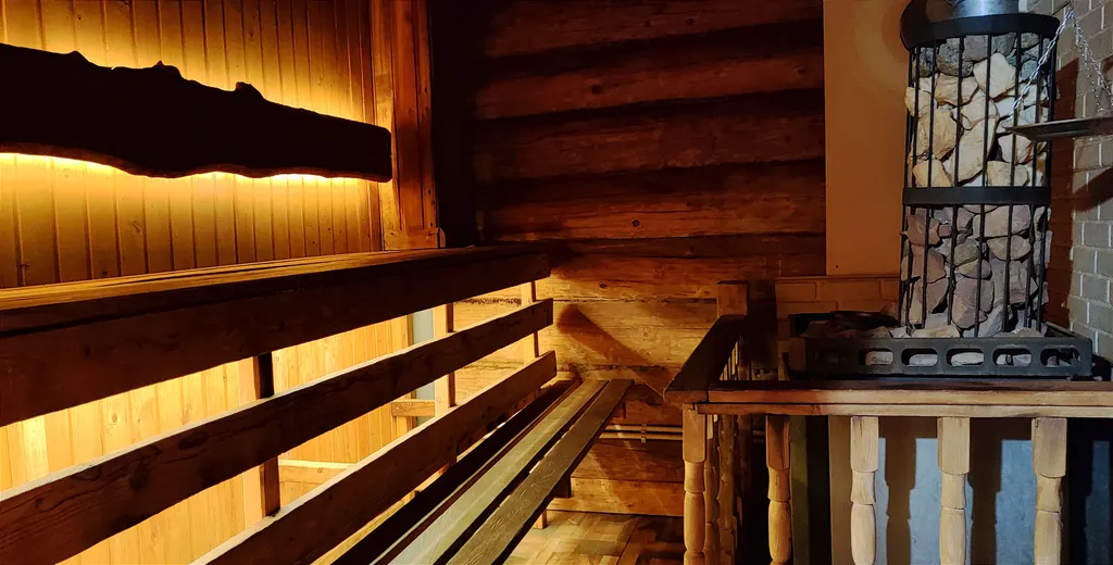 Уютный дом с баней в центре города