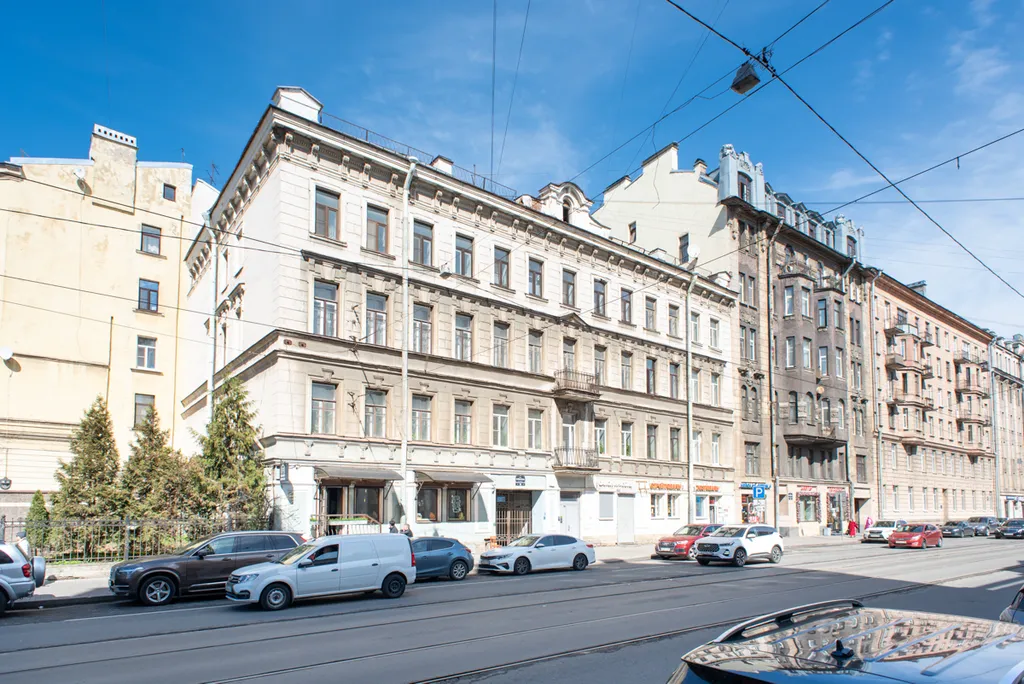 Уютная комната рядом с Петропавловской крепостью