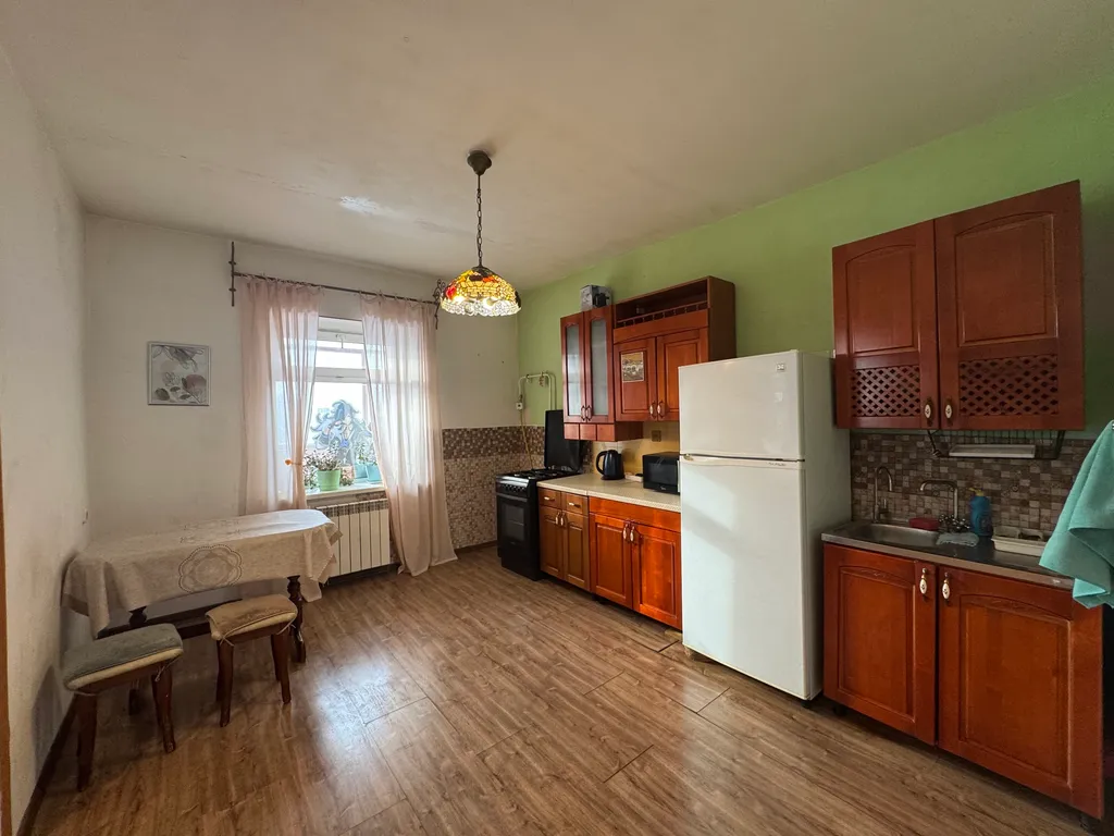 Квартира около ТЦ Оптимист